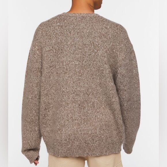 Cozy Sweater with Wildlife NWT - Picture 6 of 7